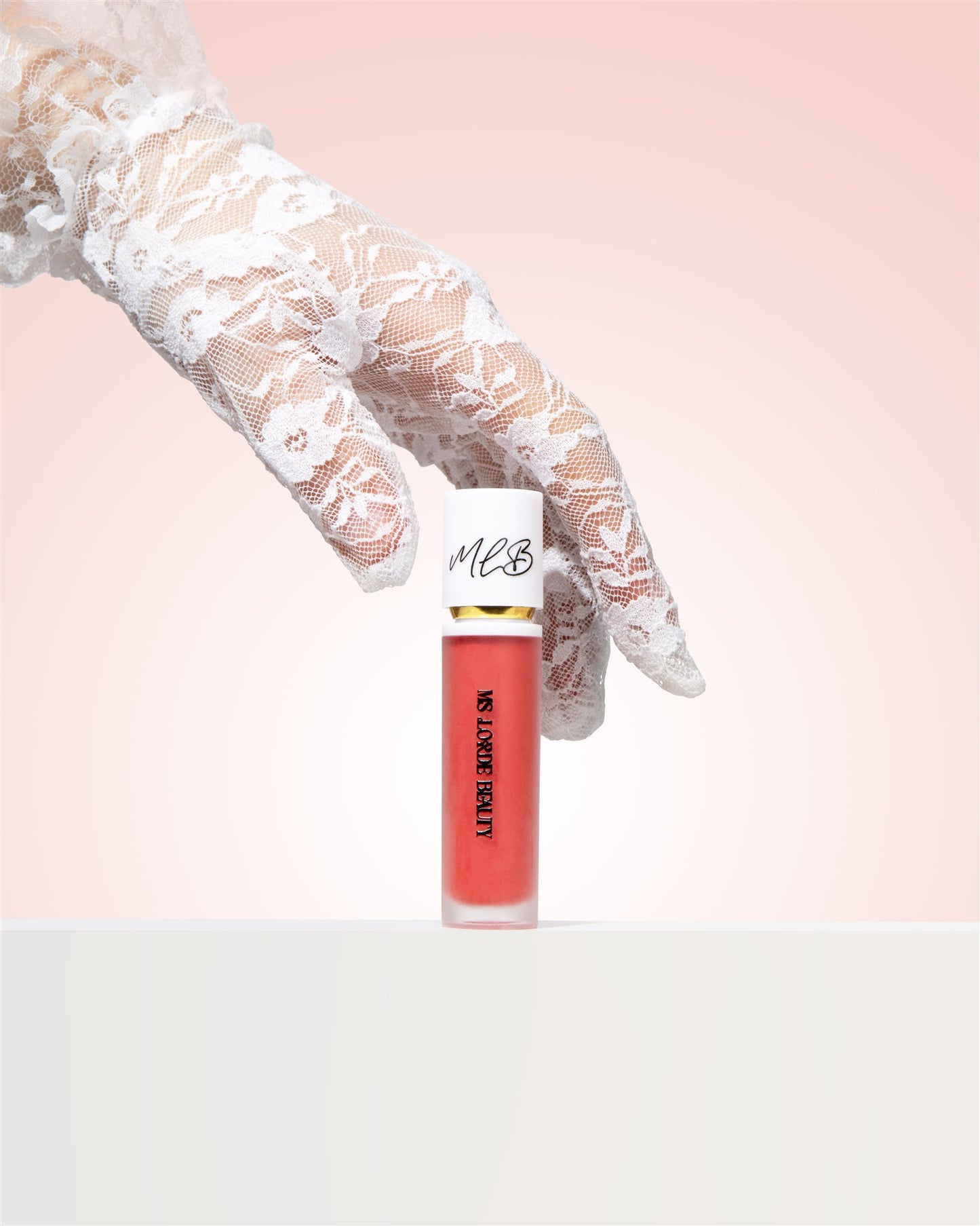 MLB VIVID COLOUR LIQUID BLUSH